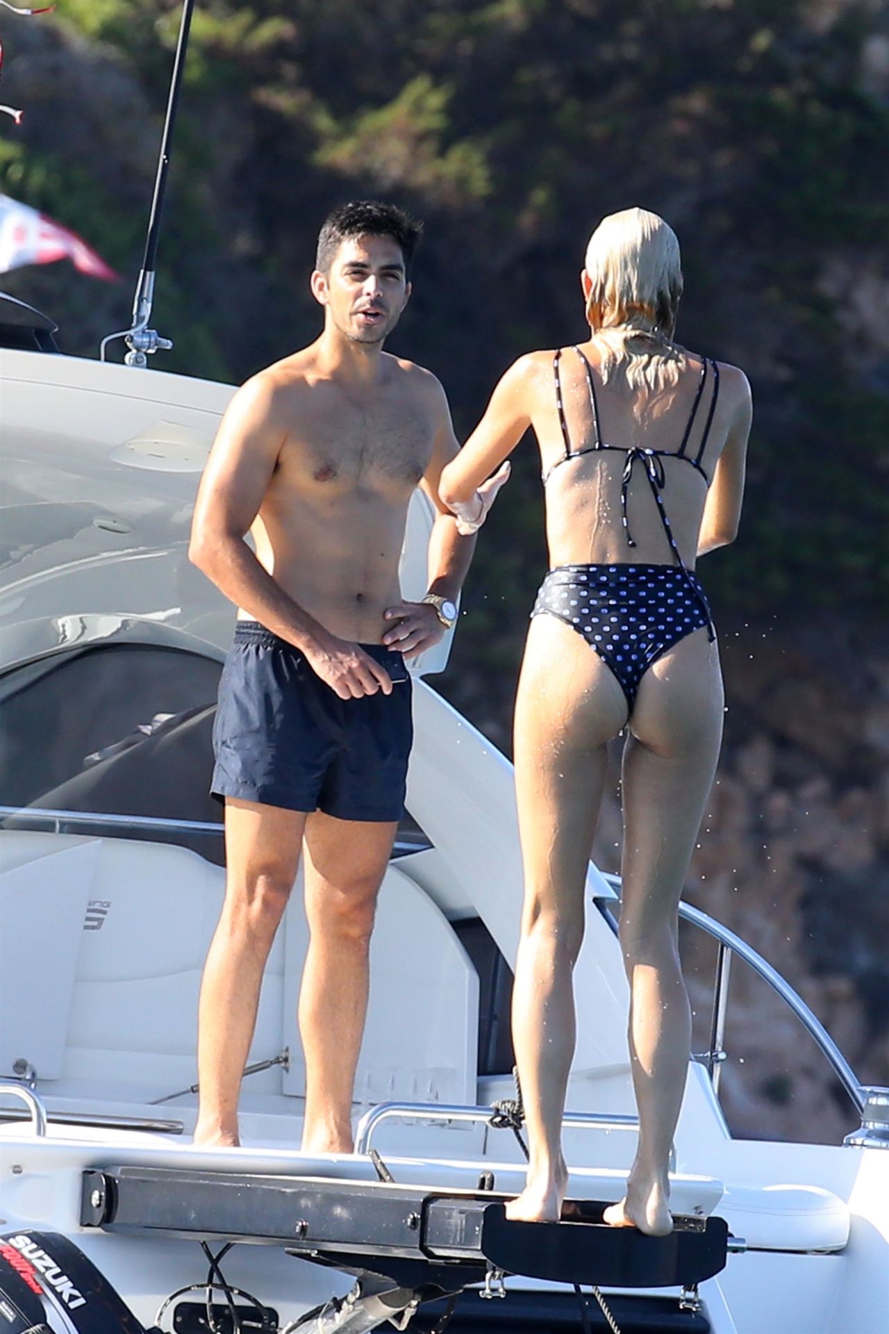 Devon Windsor Sexy 010