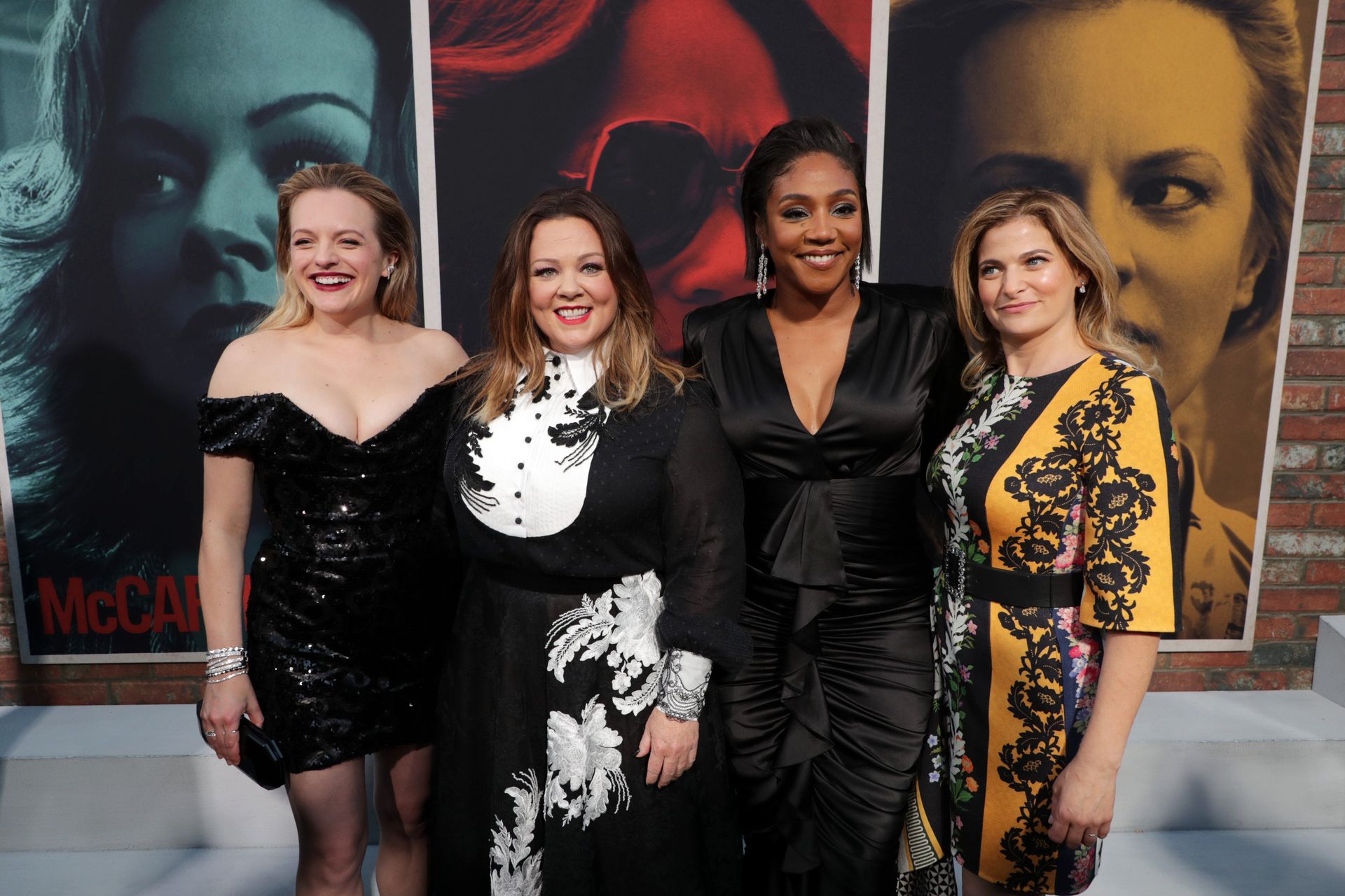 Elisabeth Moss Sexy 124