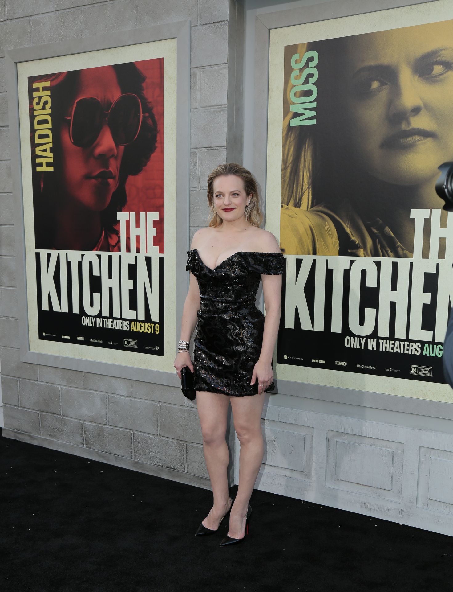 Elisabeth Moss Sexy 152