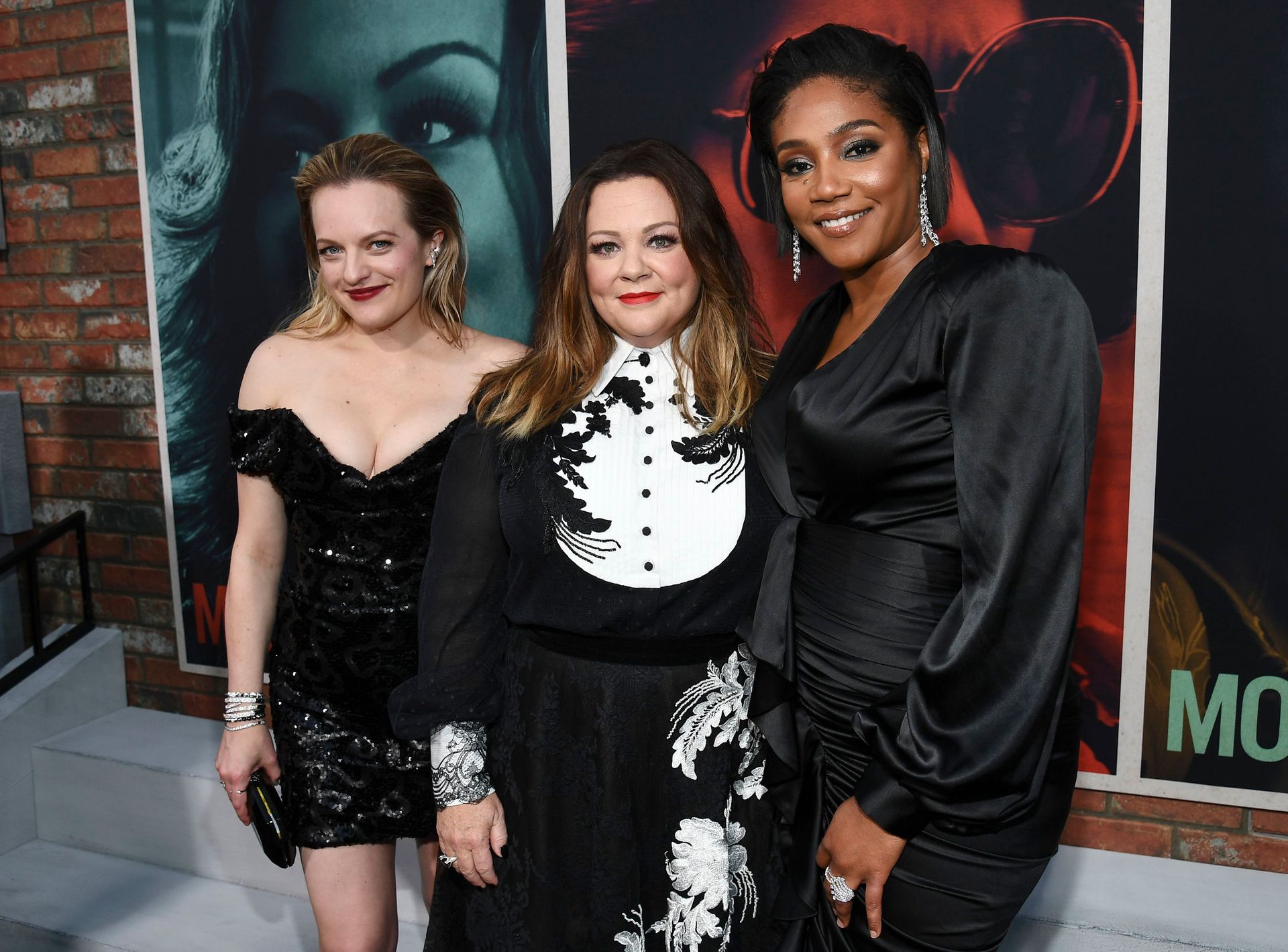 Elisabeth Moss Sexy 087