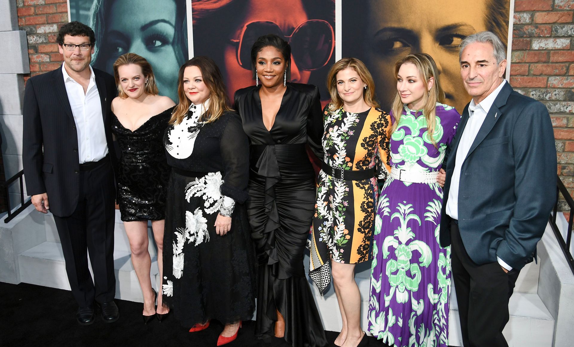 Elisabeth Moss Sexy 088