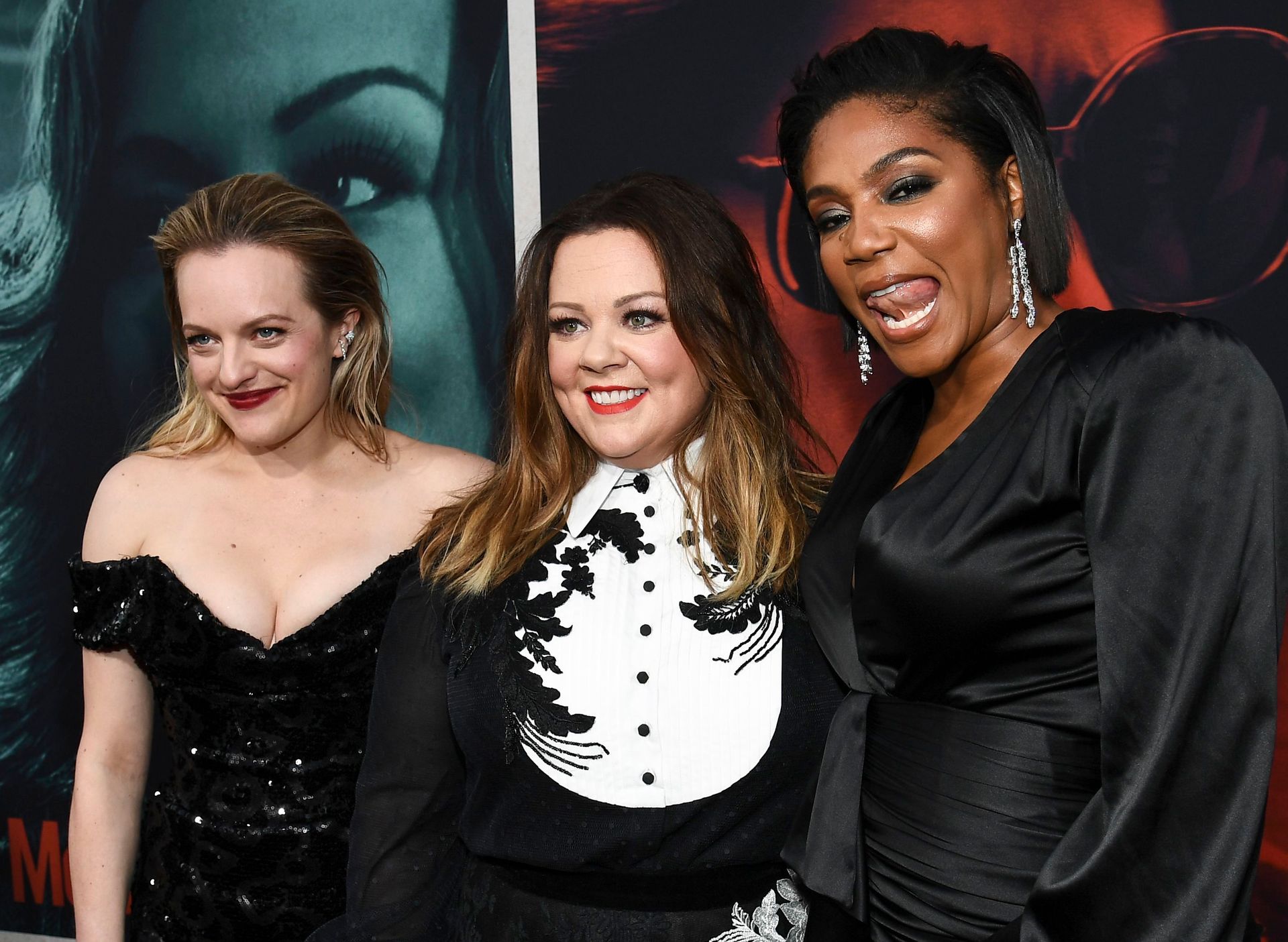 Elisabeth Moss Sexy 097