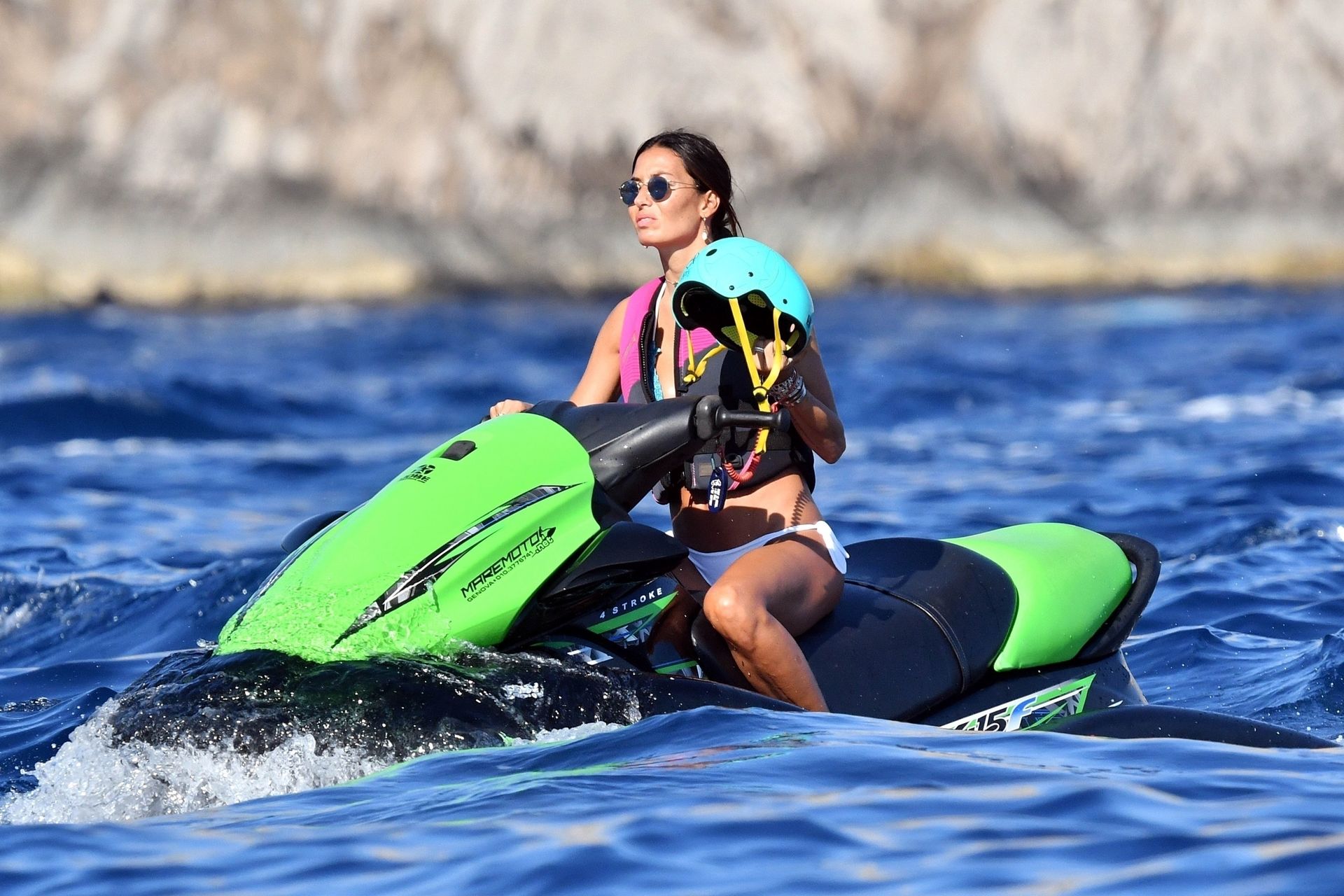 Elisabetta Gregoraci Sexy 010