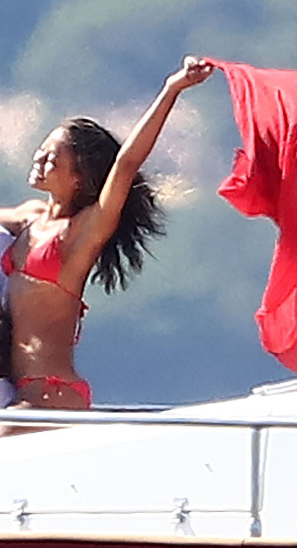 Emma Thynn Sexy Thefappeningblog Com 44 1024x1889