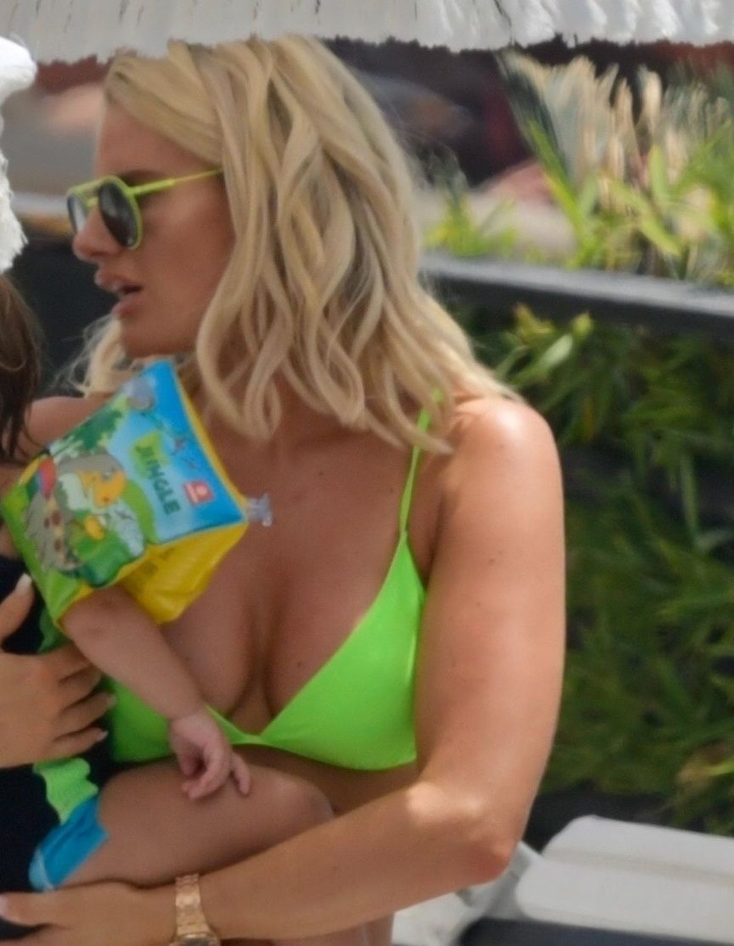 Ferne Mccann, Danielle Armstrong Sexy 032