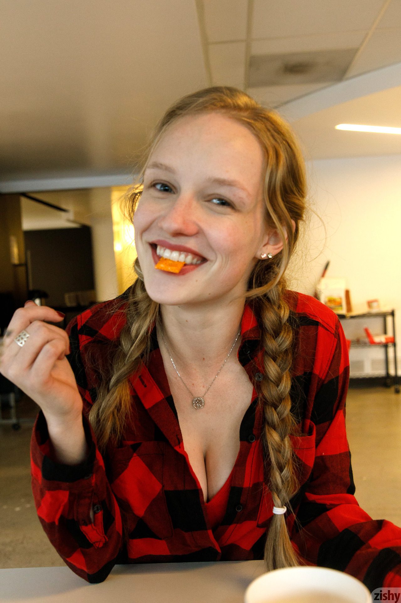 Giana Van Patten Cheezin It Zishy (2)