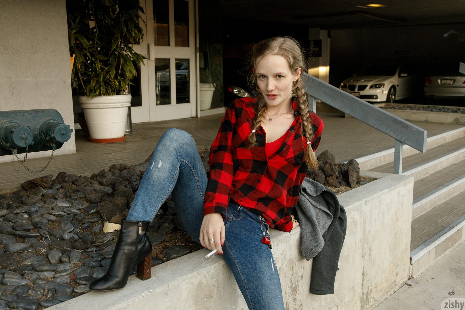 Giana Van Patten Cheezin It Zishy (10)