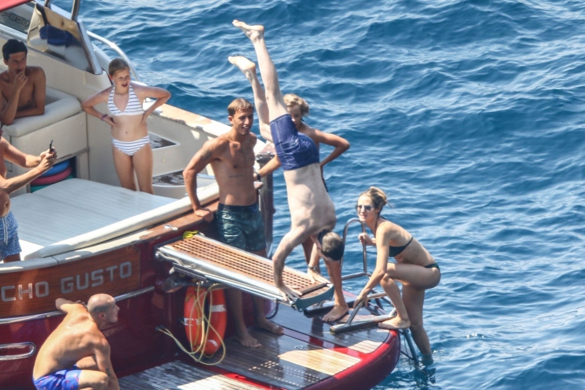 Hannah Bagshawe Sexy 055