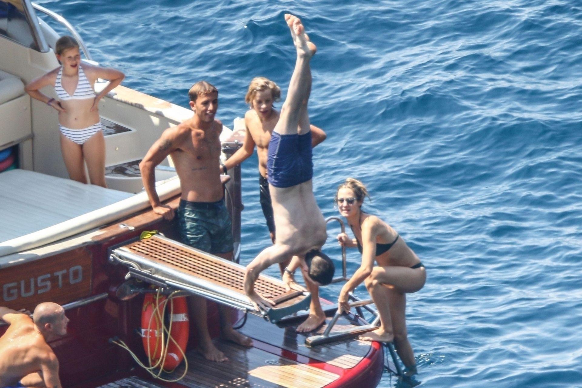 Hannah Bagshawe Sexy 056