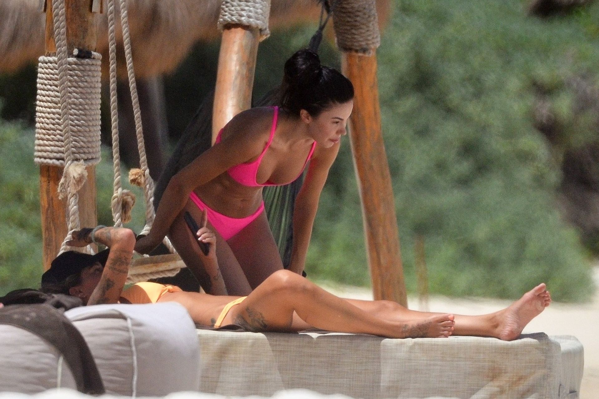 Jayde Nicole Sexy, Tina Louise Topless 045