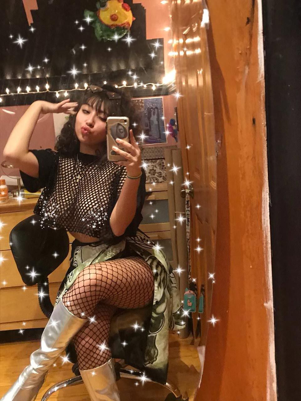 Joselyn “thriccey” Alexandra Nude & Sexy 011