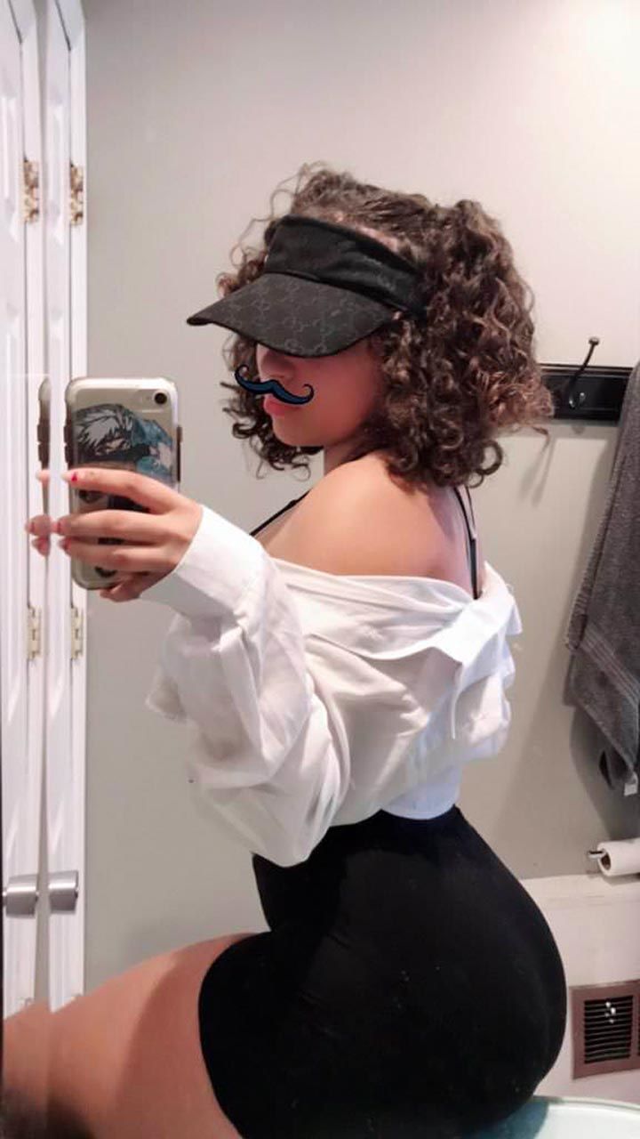 Joselyn “thriccey” Alexandra Nude & Sexy 036