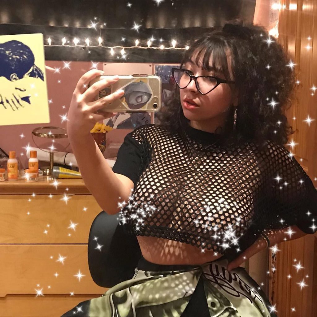 Joselyn “thriccey” Alexandra Nude & Sexy 005