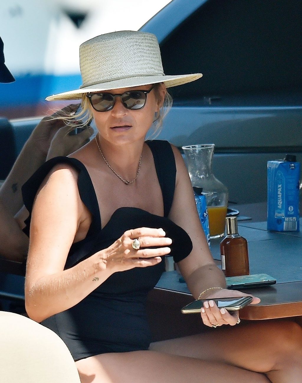 Kate Moss Sexy Thefappeningblog Com 24 2 1024x1301