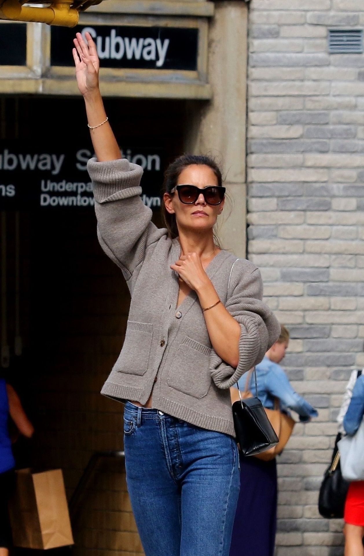 Katie Holmes Sexy 007