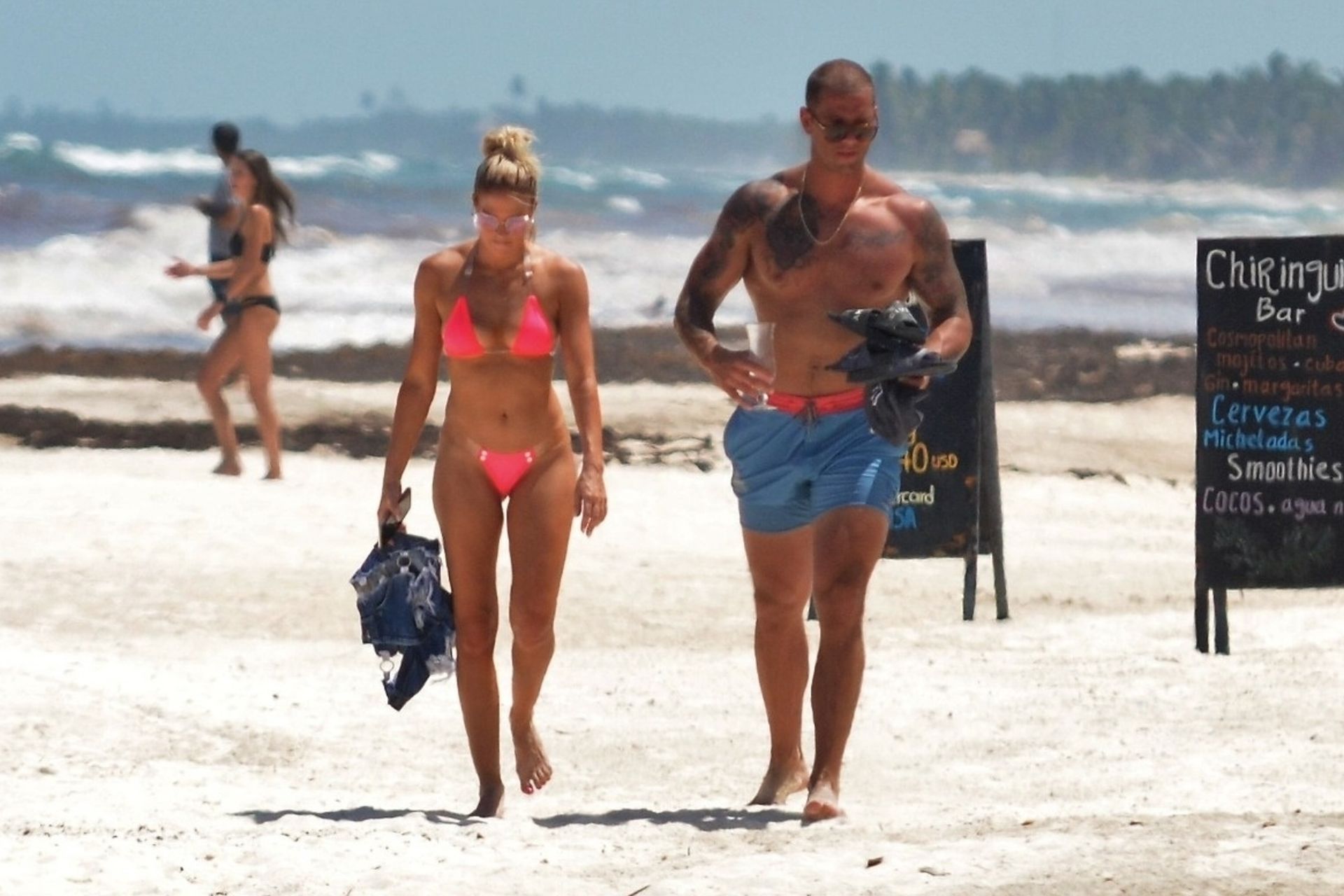 Kelly Kelly Sexy 011