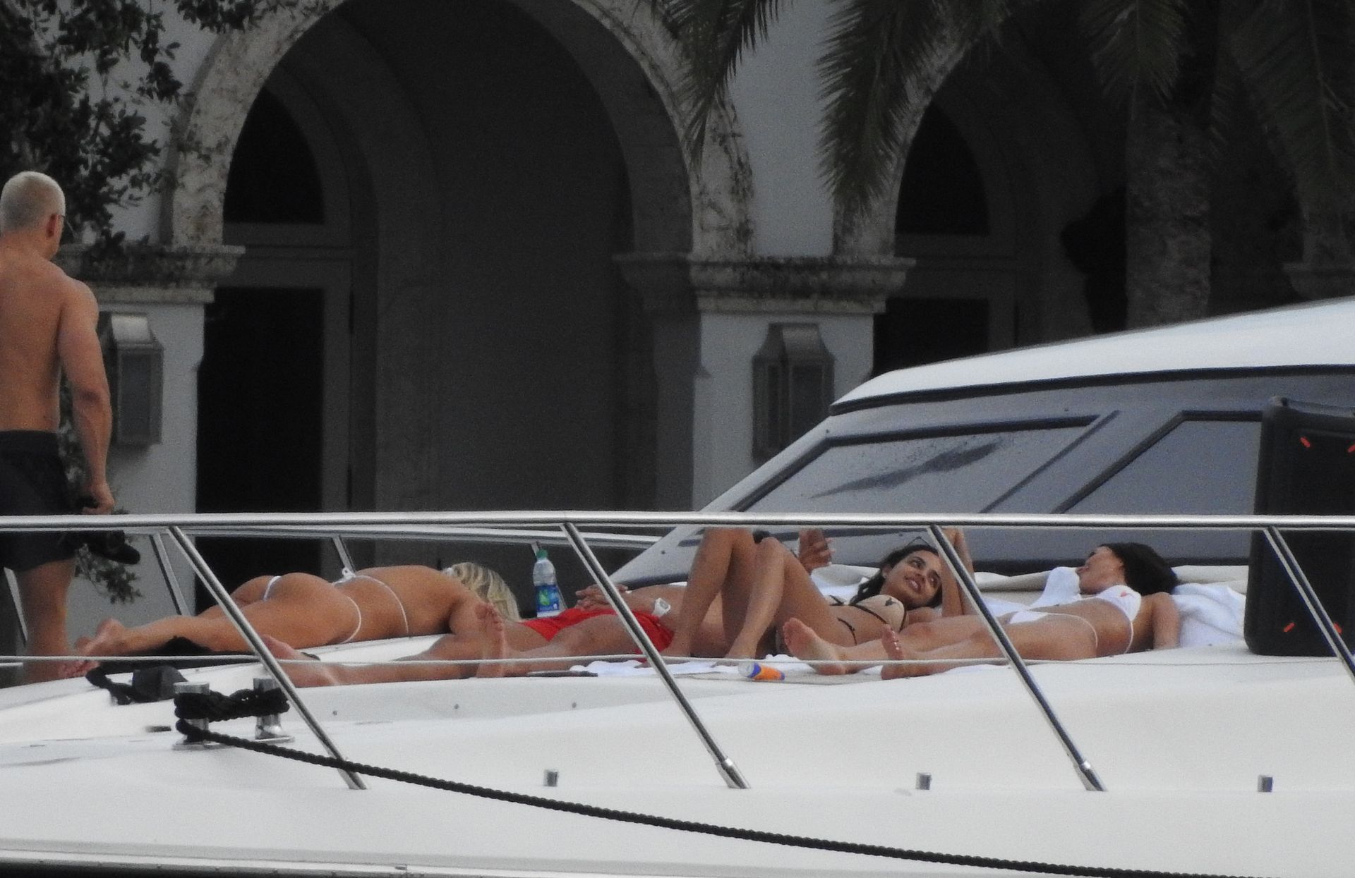 Kinsey Wolanski, Leidy Amelia, Etc Sexy 020