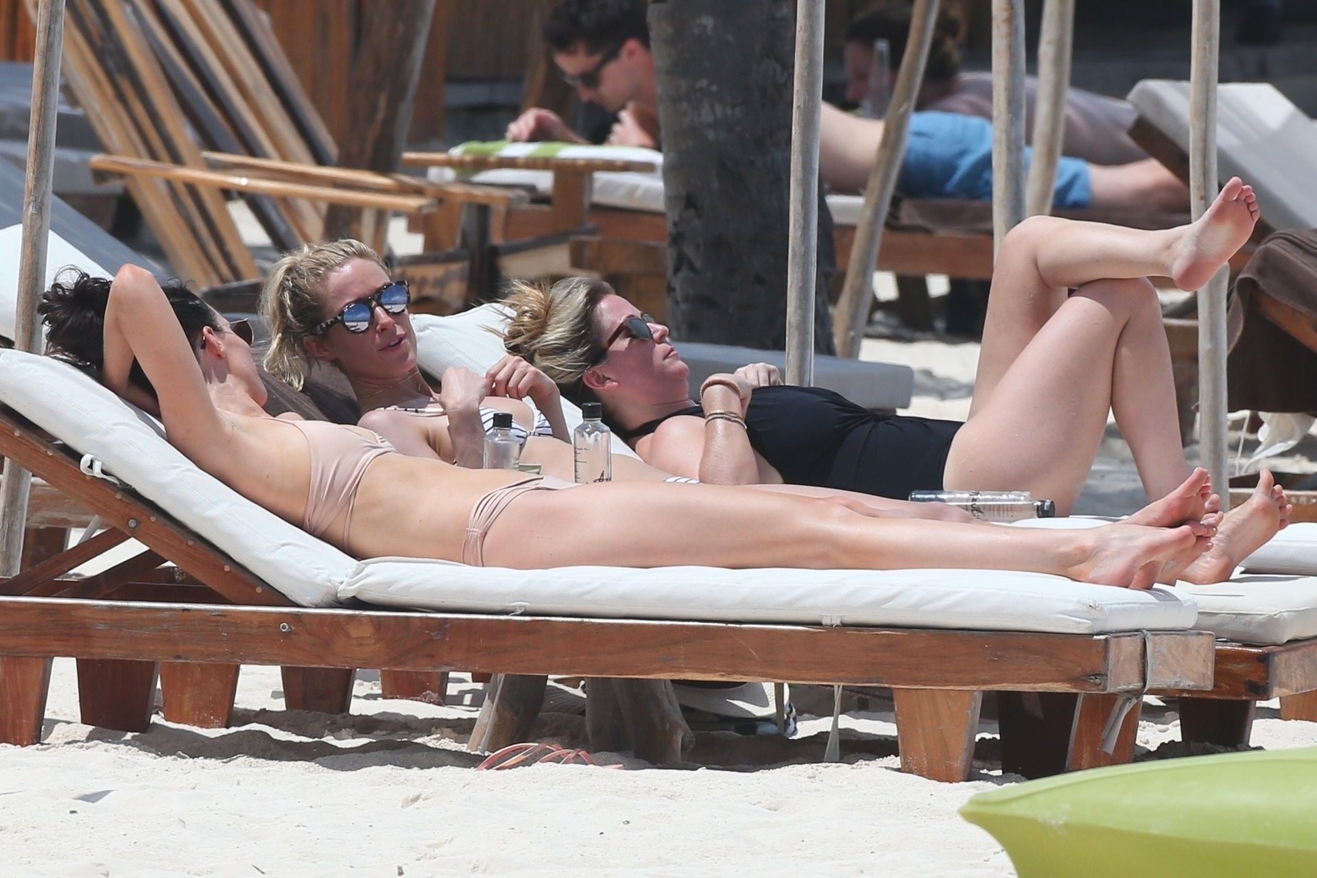 Kristin Cavallari Sexy 010