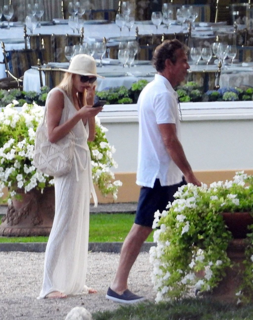 Laura Savoie Sexy Thefappeningblog Com 50 1024x1294