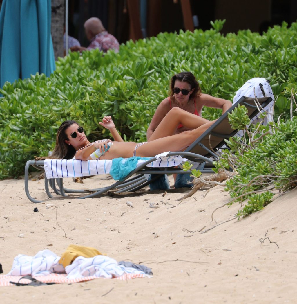 Lea Michele Sexy Thefappeningblog Com 19 1024x1047