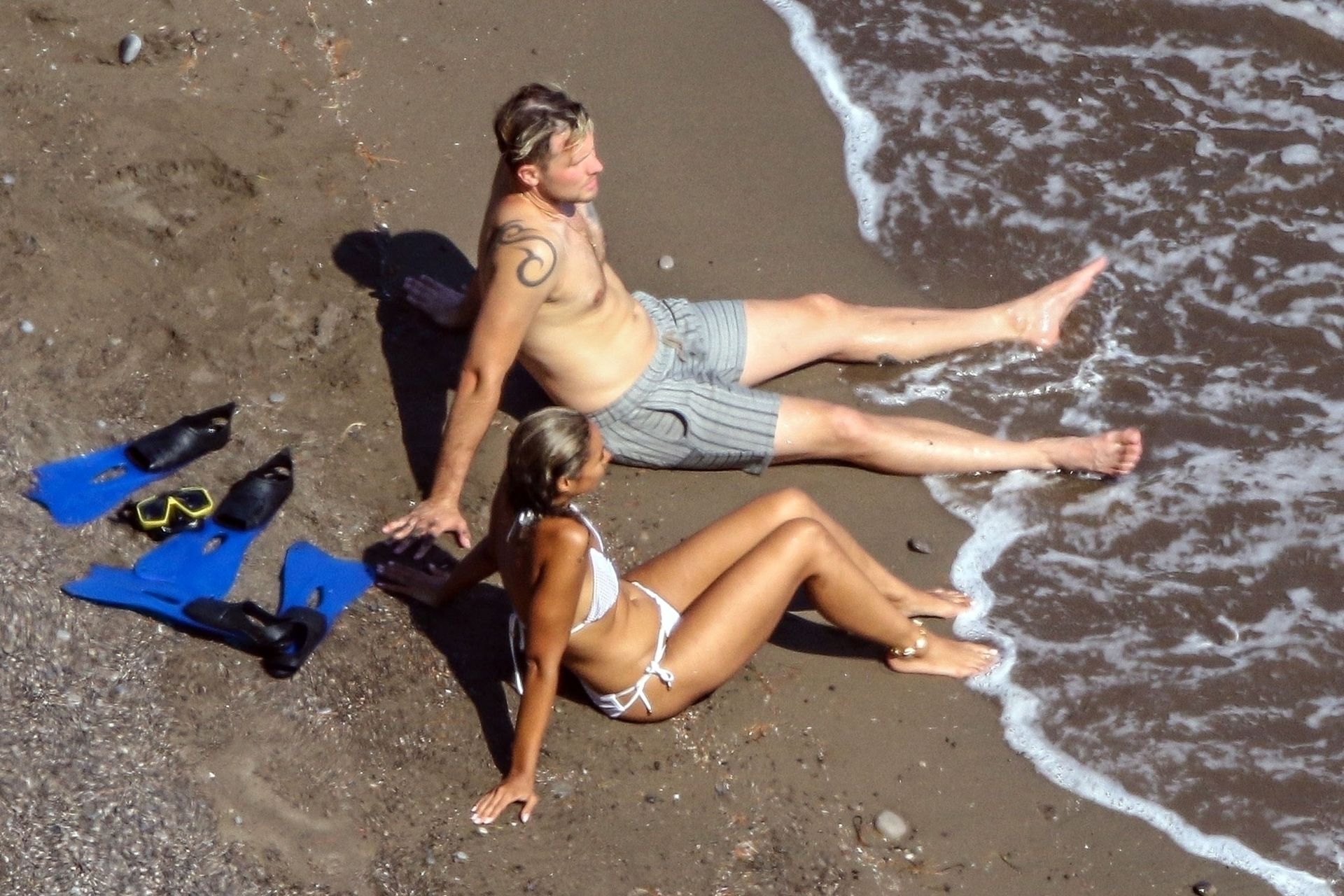 Leona Lewis Sexy 035