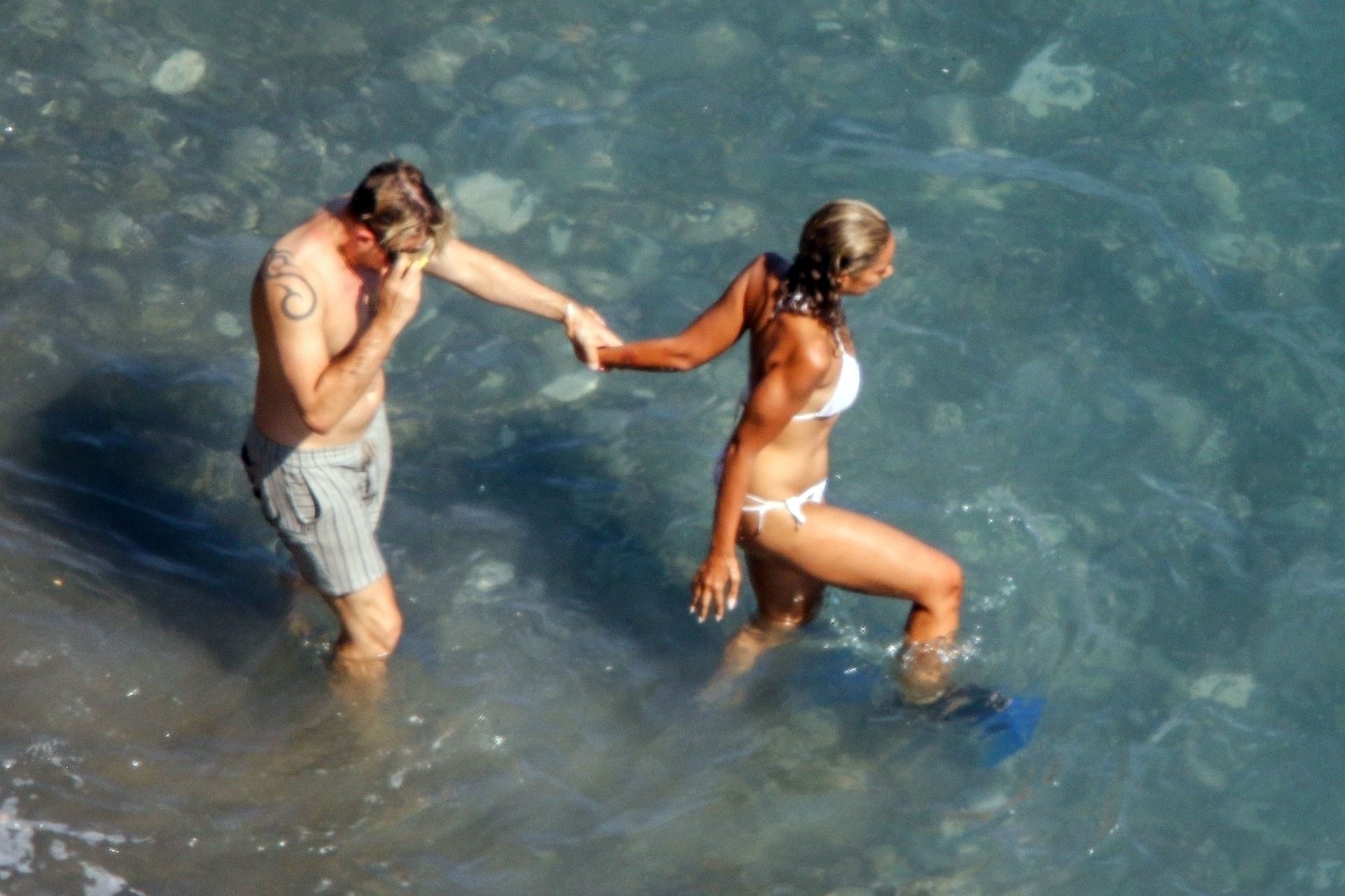 Leona Lewis Sexy 049