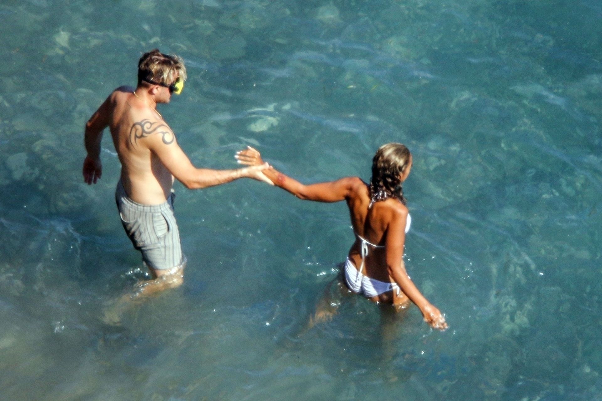 Leona Lewis Sexy 051