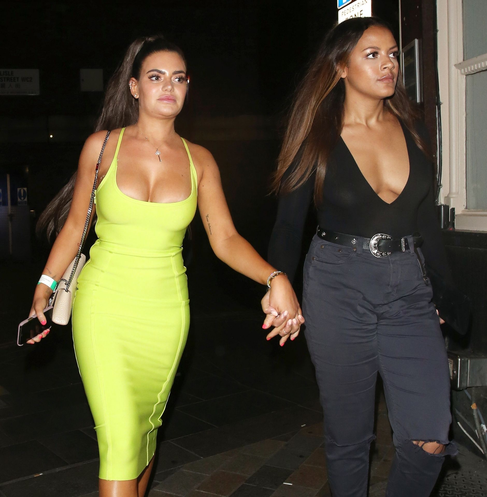 Megan Barton Hanson Sexy 043