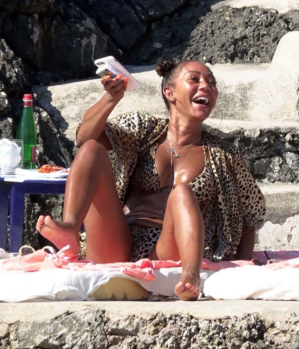 Mel B Sexy Thefappeningblog Com 15 1024x1197