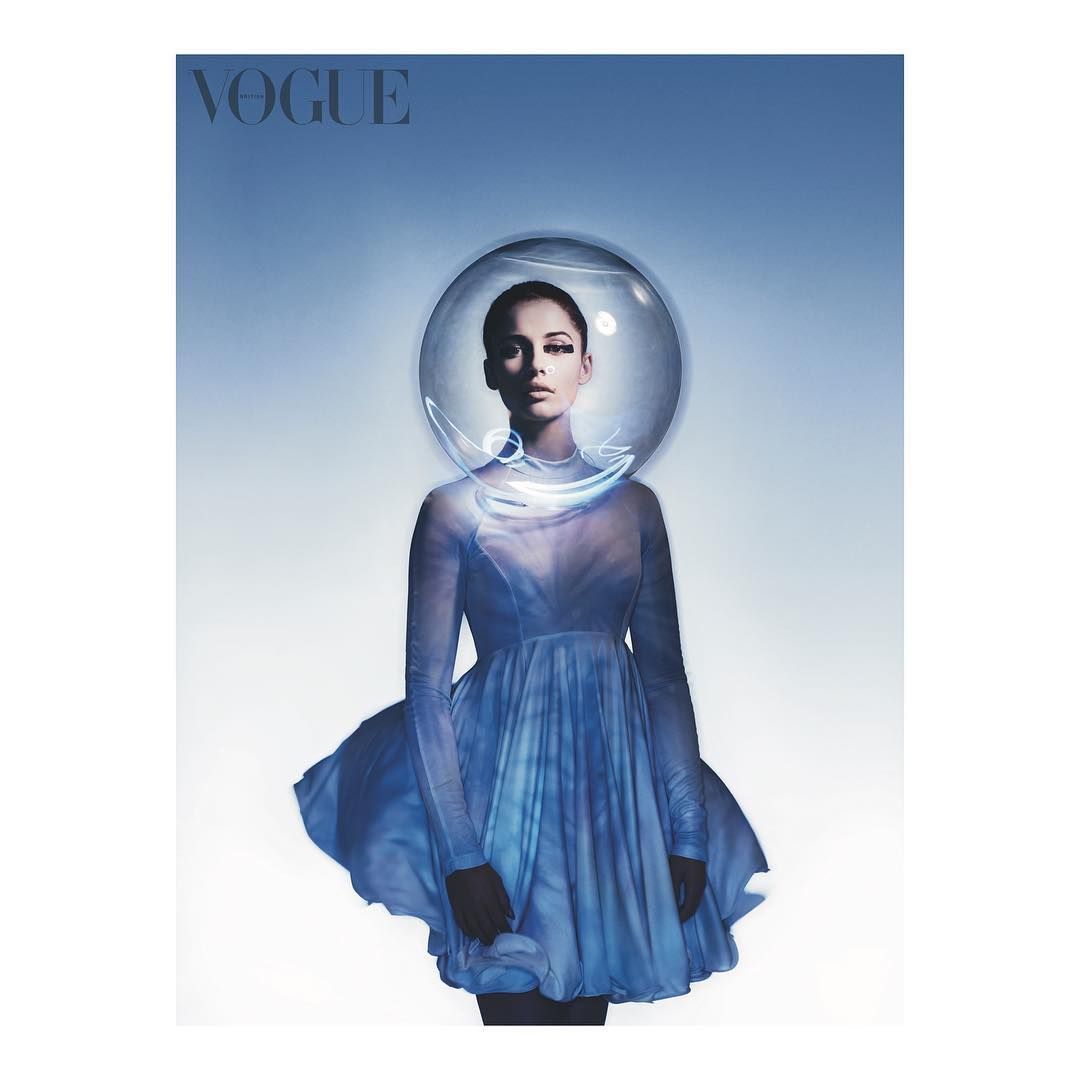 Naomi Scott Sexy 047