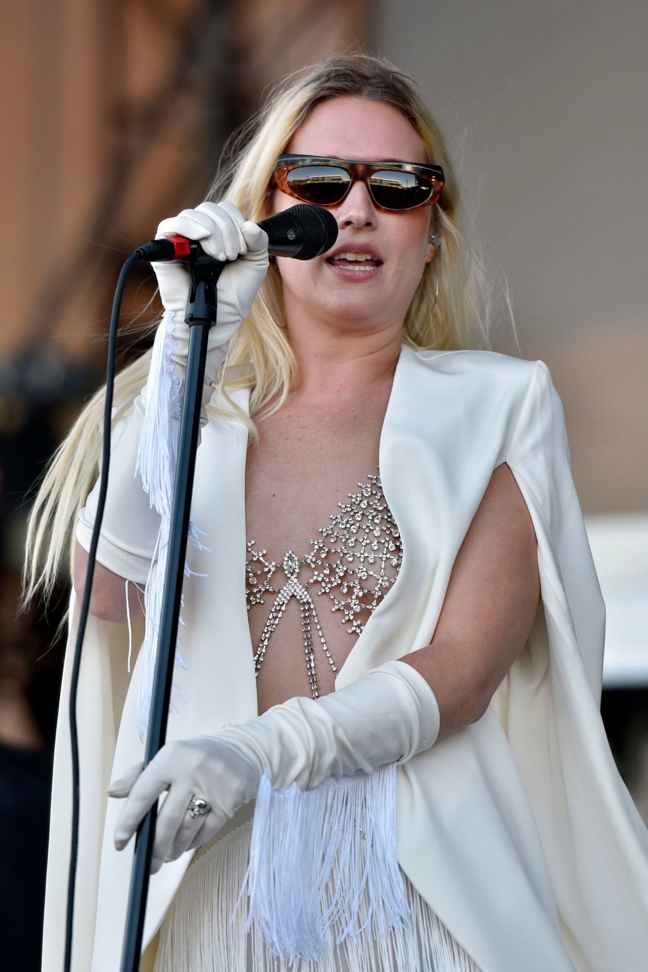 Natalie Bergman See Through 007