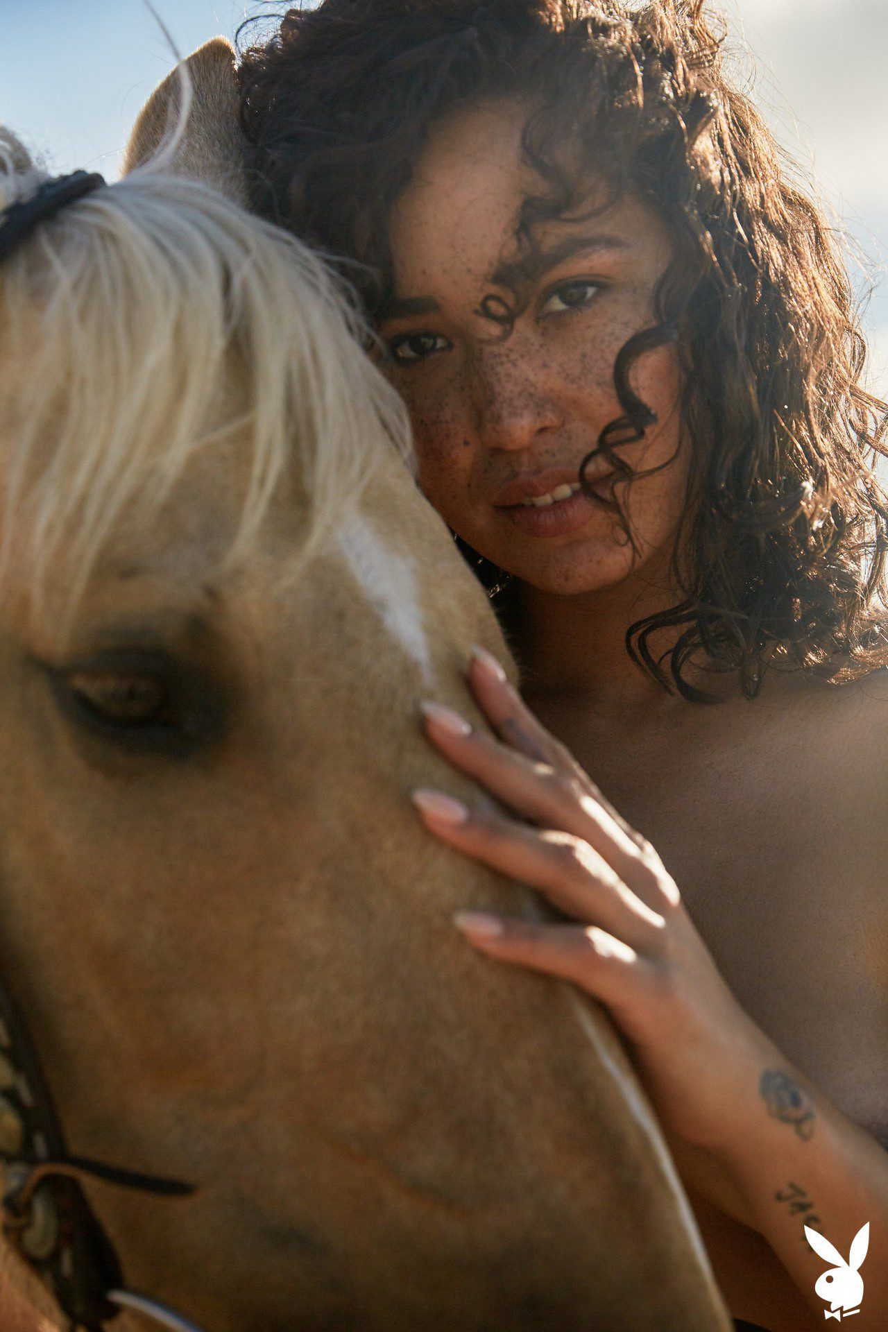 Playmate April 2019 Fo Porter Playboy Plus (39)