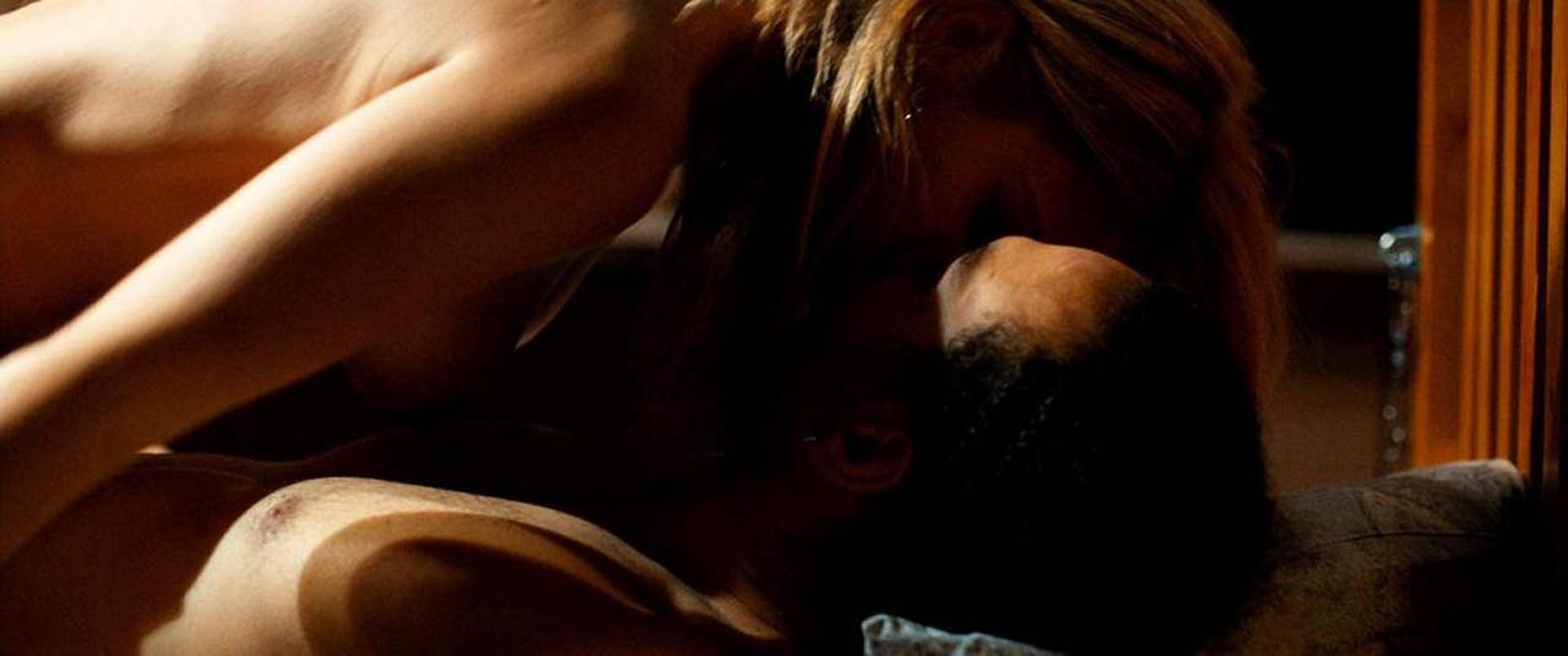 Sarah Chronis Nude Sex Scene – Bloedlink 003