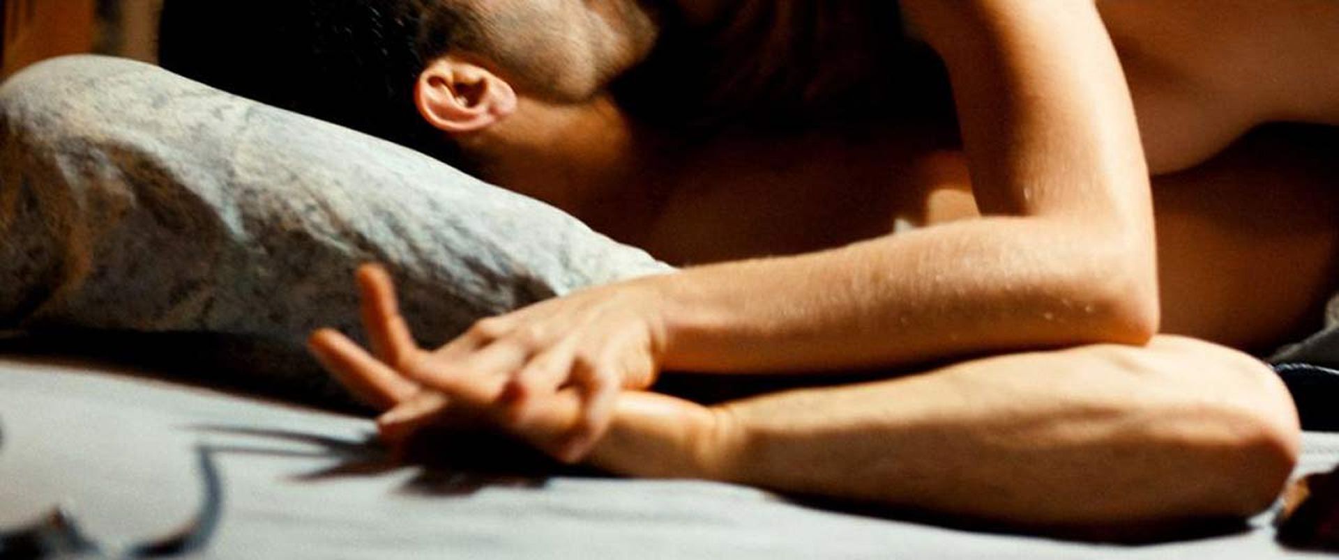 Sarah Chronis Nude Sex Scene – Bloedlink 004