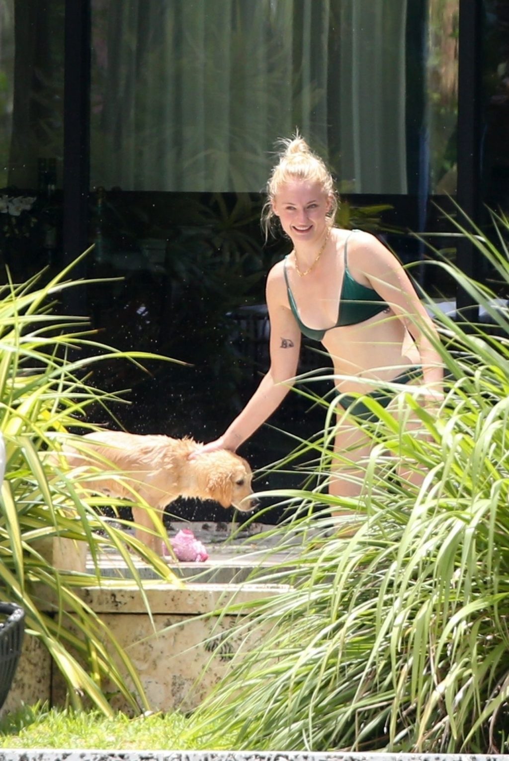 Sophie Turner Sexy Thefappeningblog Com 6 1024x1531