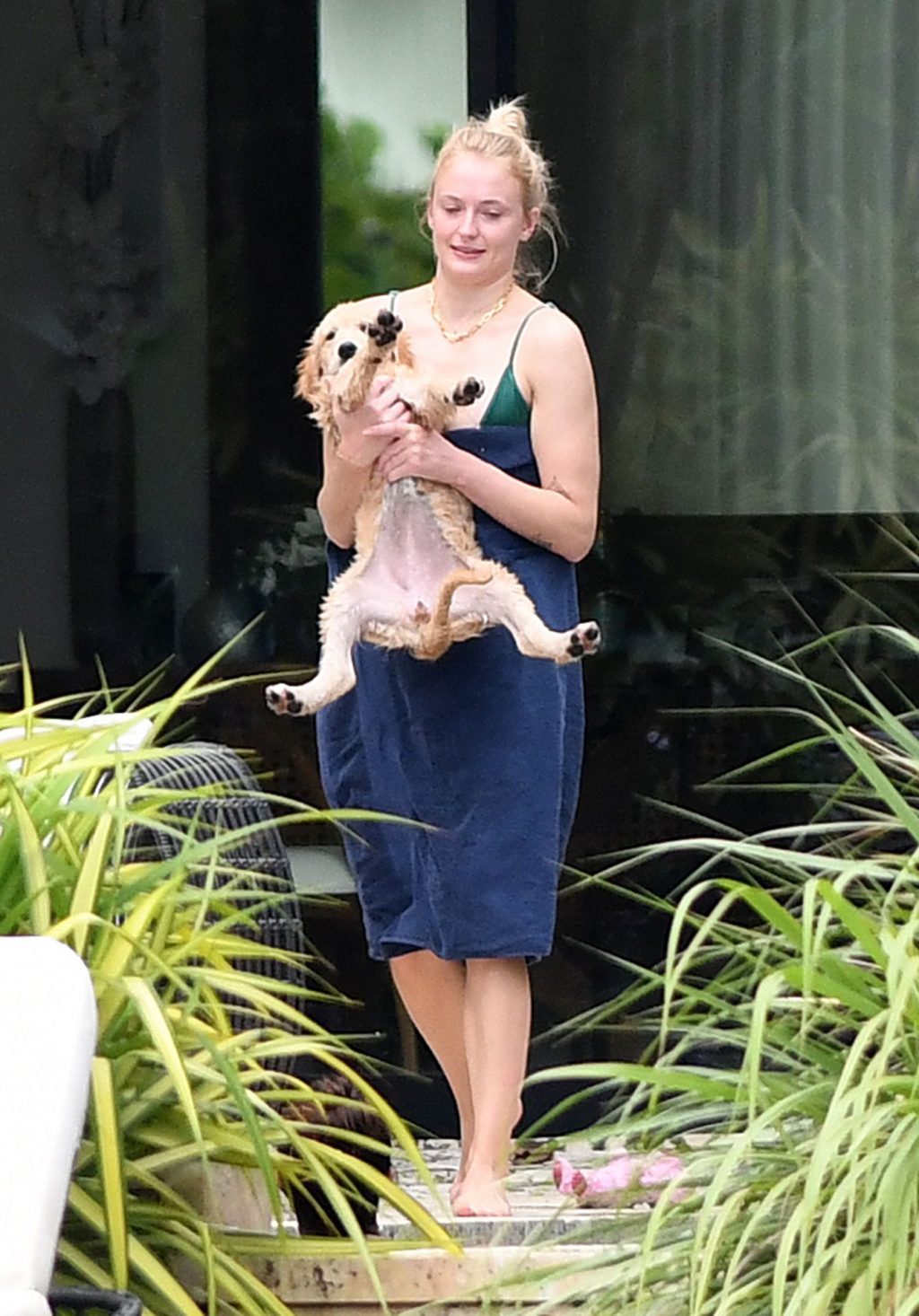 Sophie Turner Sexy Thefappeningblog Com 58 1024x1466