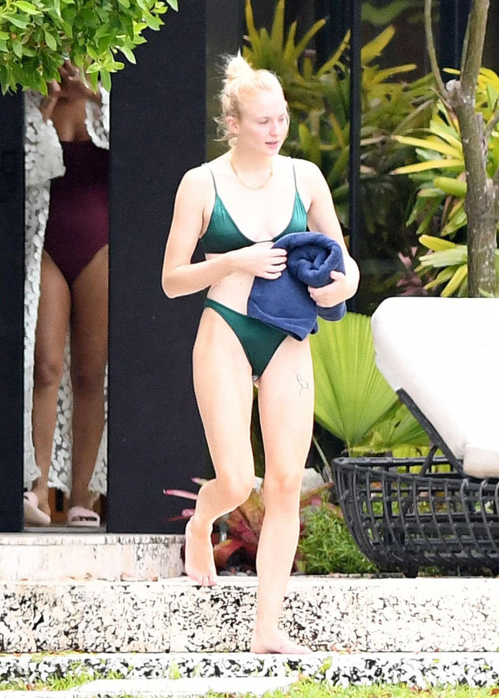 Sophie Turner Sexy Thefappeningblog Com 76 1024x1433