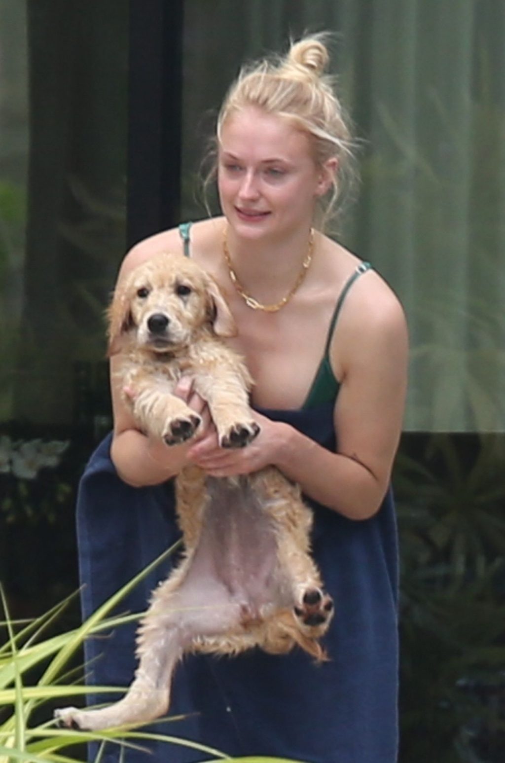 Sophie Turner Sexy Thefappeningblog Com 1 1024x1547