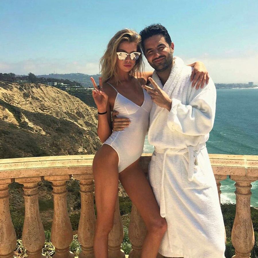 Stella Maxwell Nude & Sexy 024