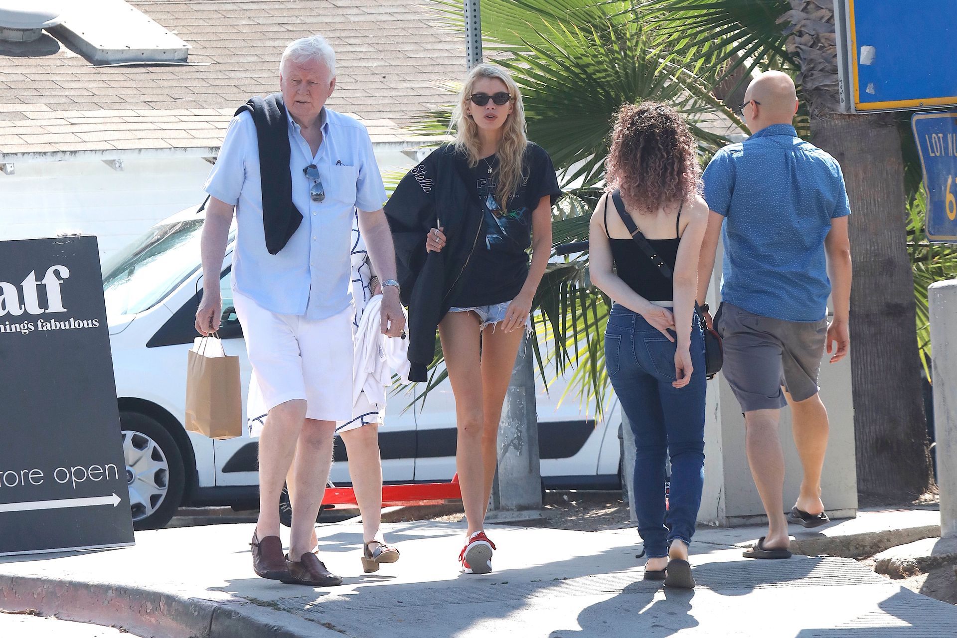 Stella Maxwell Upshorts 004