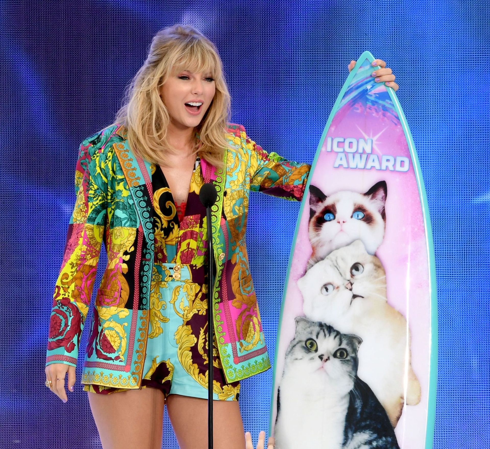 Taylor Swift Sexy 037