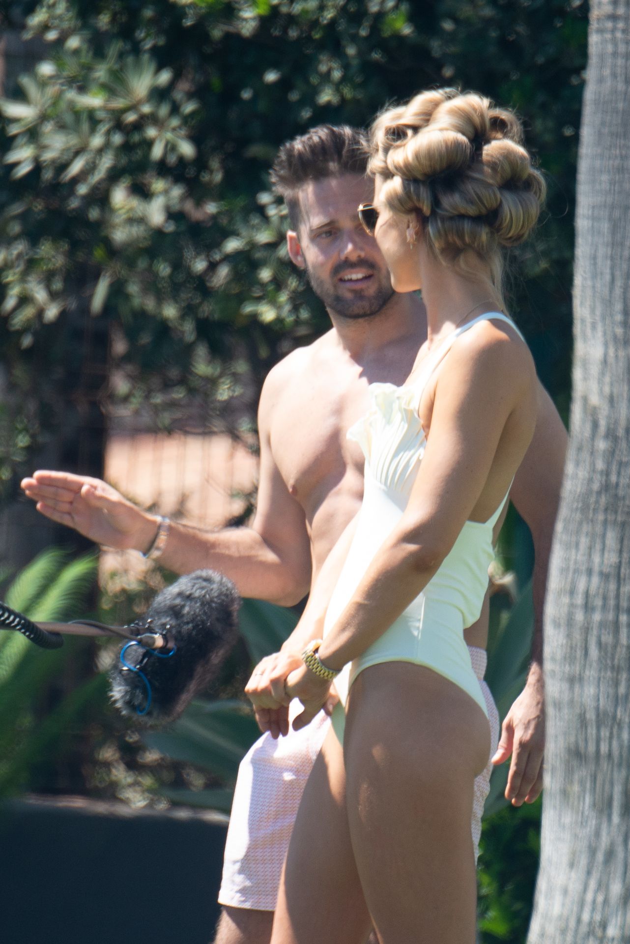 Vogue Williams Sexy 013