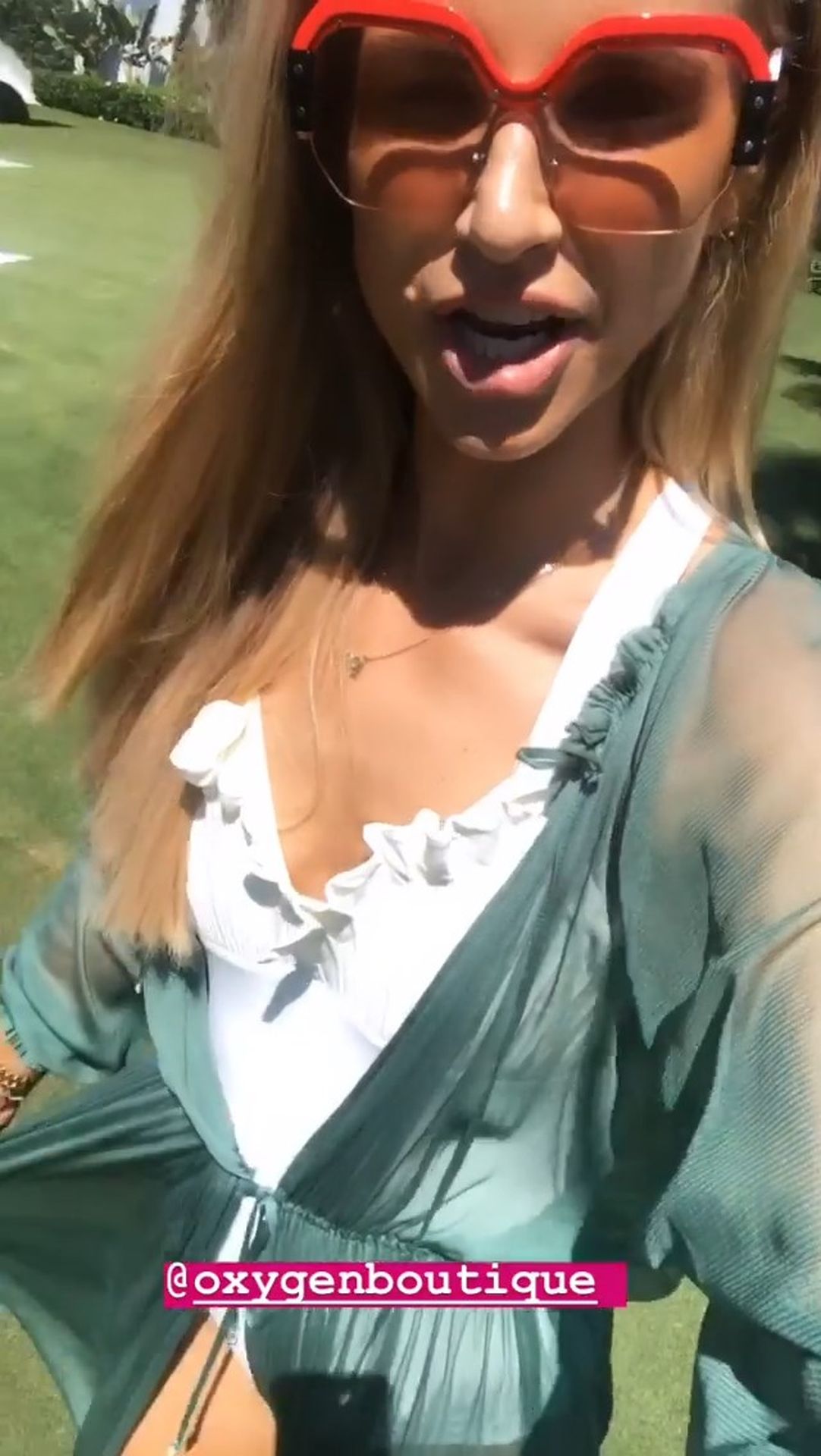 Vogue Williams Sexy 031