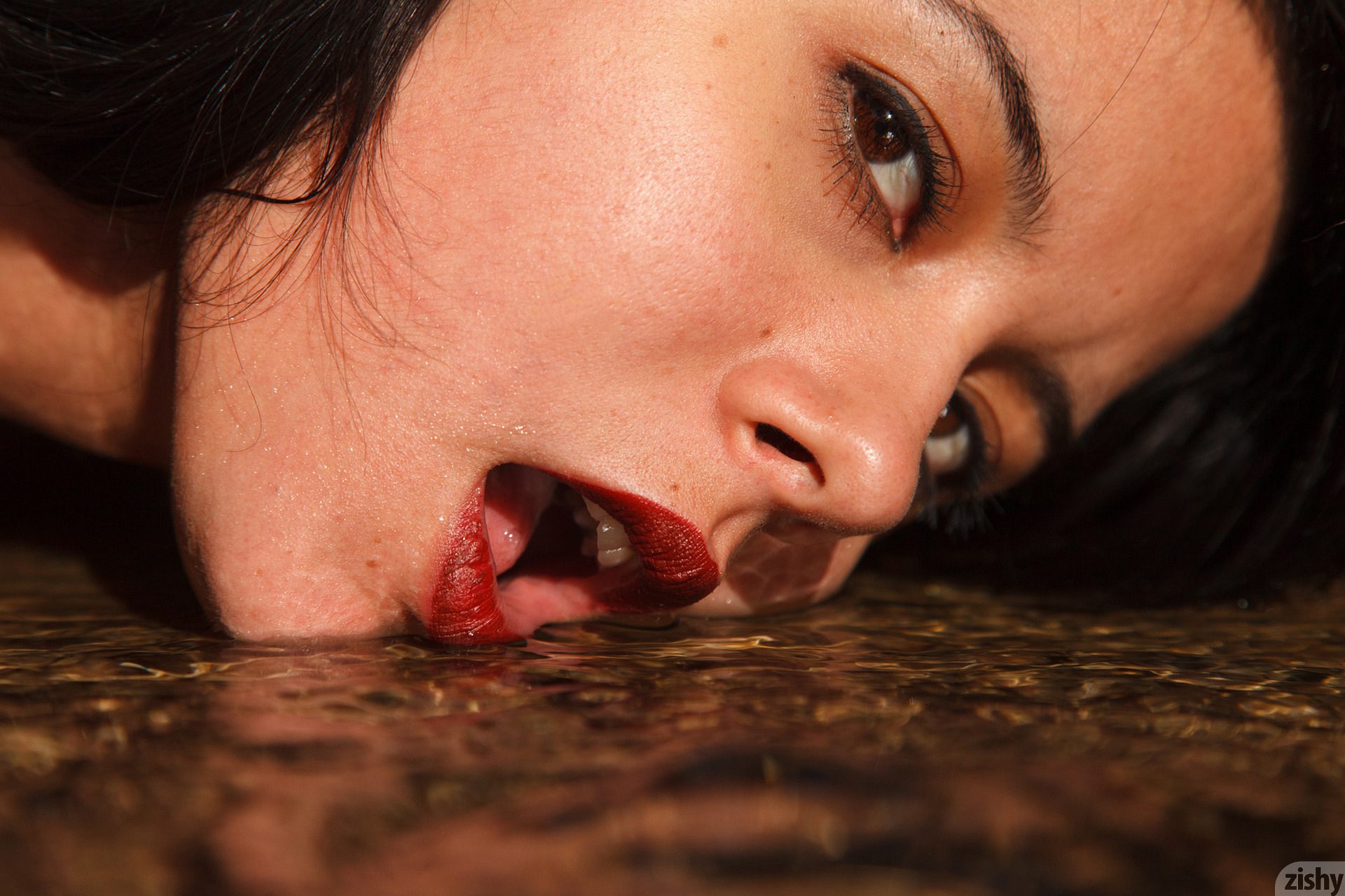 Amber Santos Bentleys And No Fux Zishy (19)