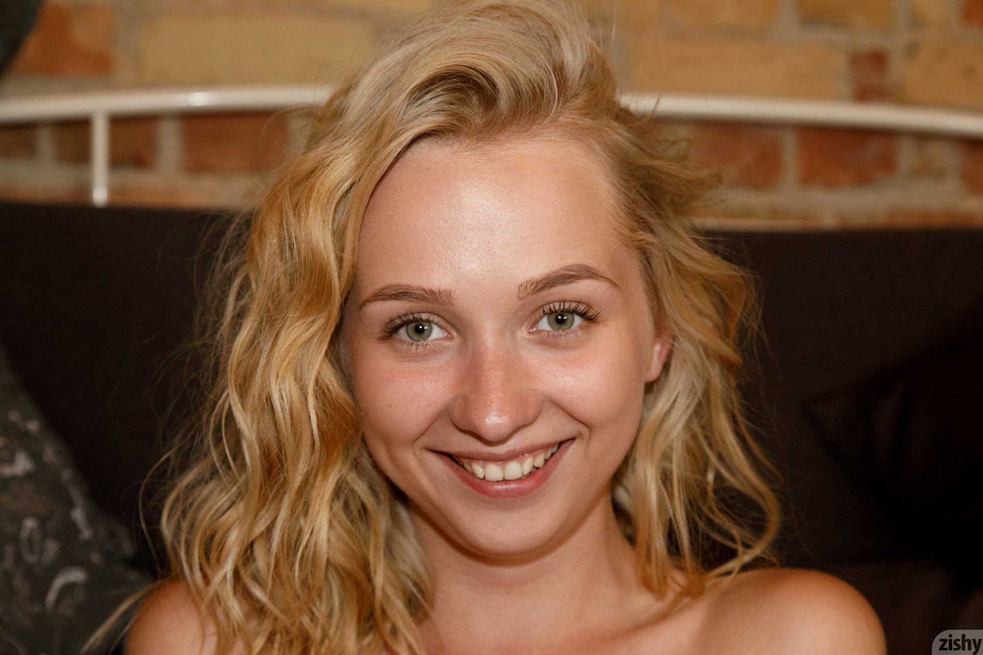 Bernie Svintis The Epigenetic Swirl Zishy (27)