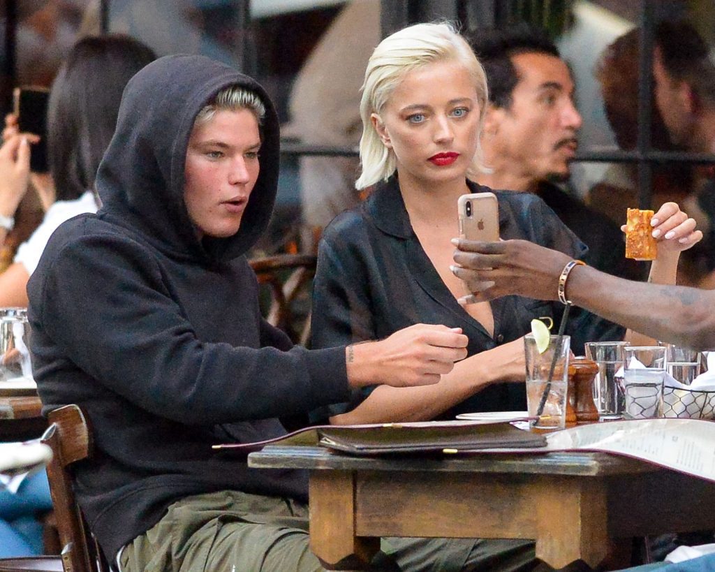 Caroline Vreeland Sexy Thefappeningblog Com 15 1024x819