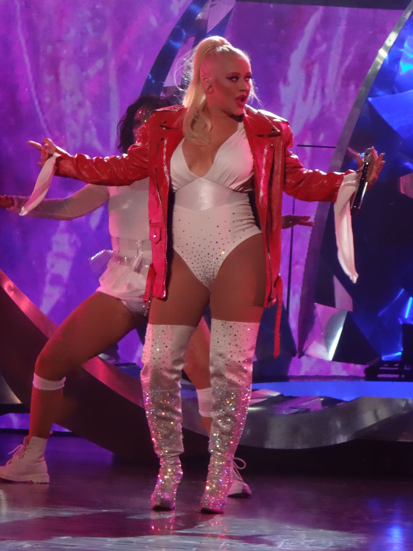 Christina Aguilera’s Wardrobe Malfunction 054
