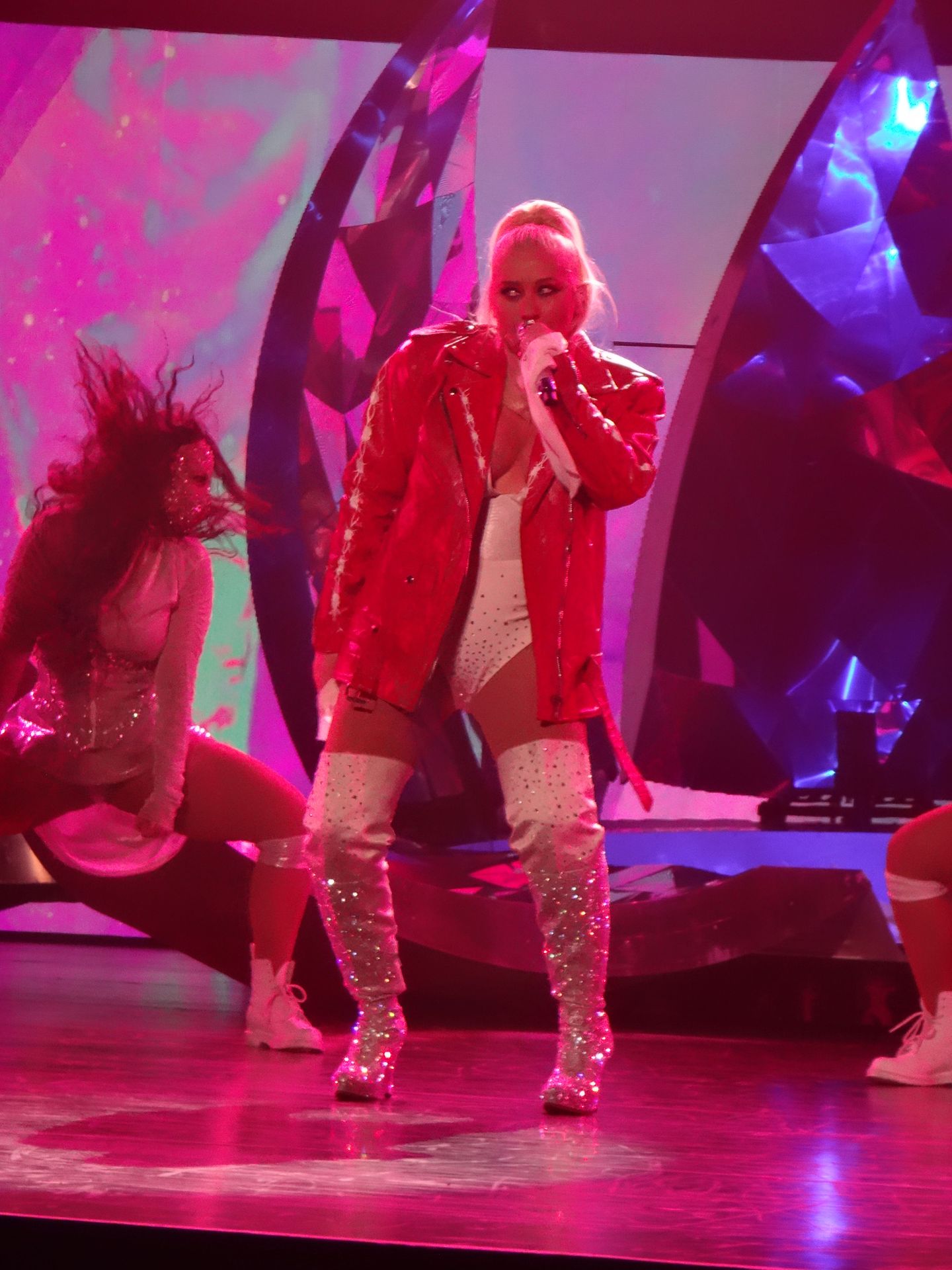 Christina Aguilera’s Wardrobe Malfunction 058