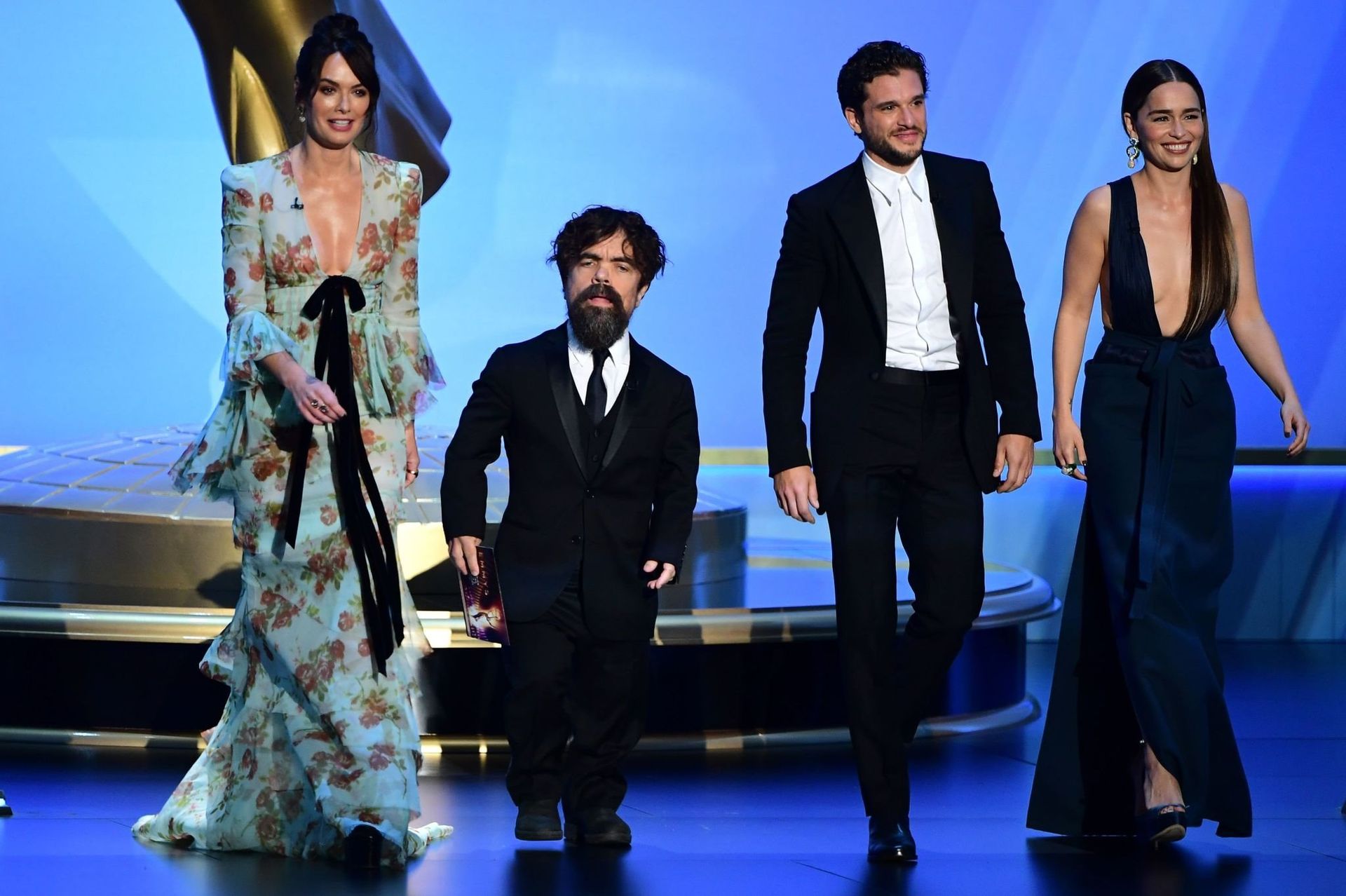 Emilia Clarke Sexy 070