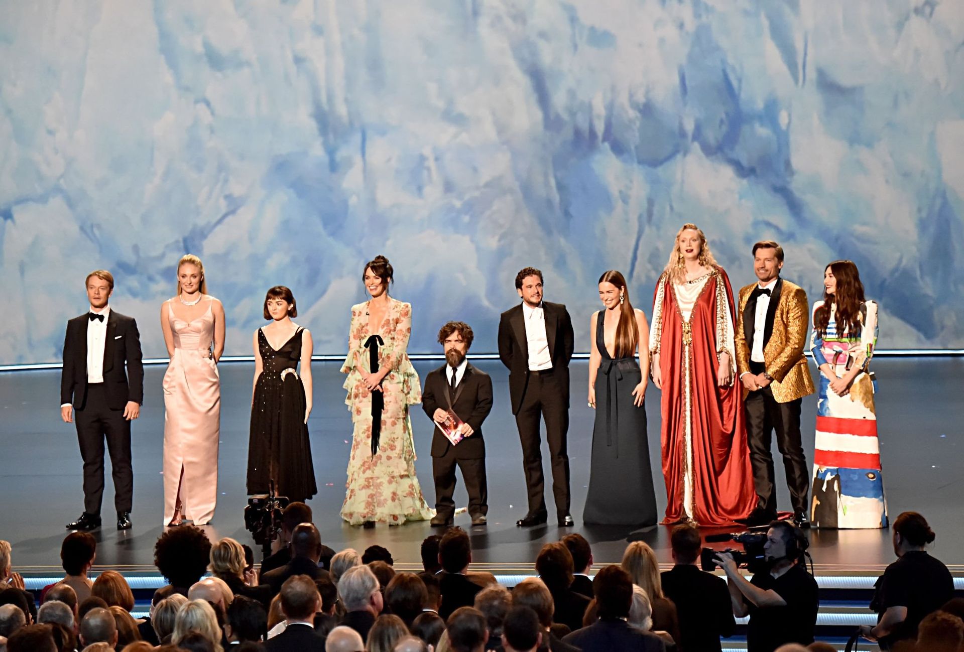 Emilia Clarke Sexy 076